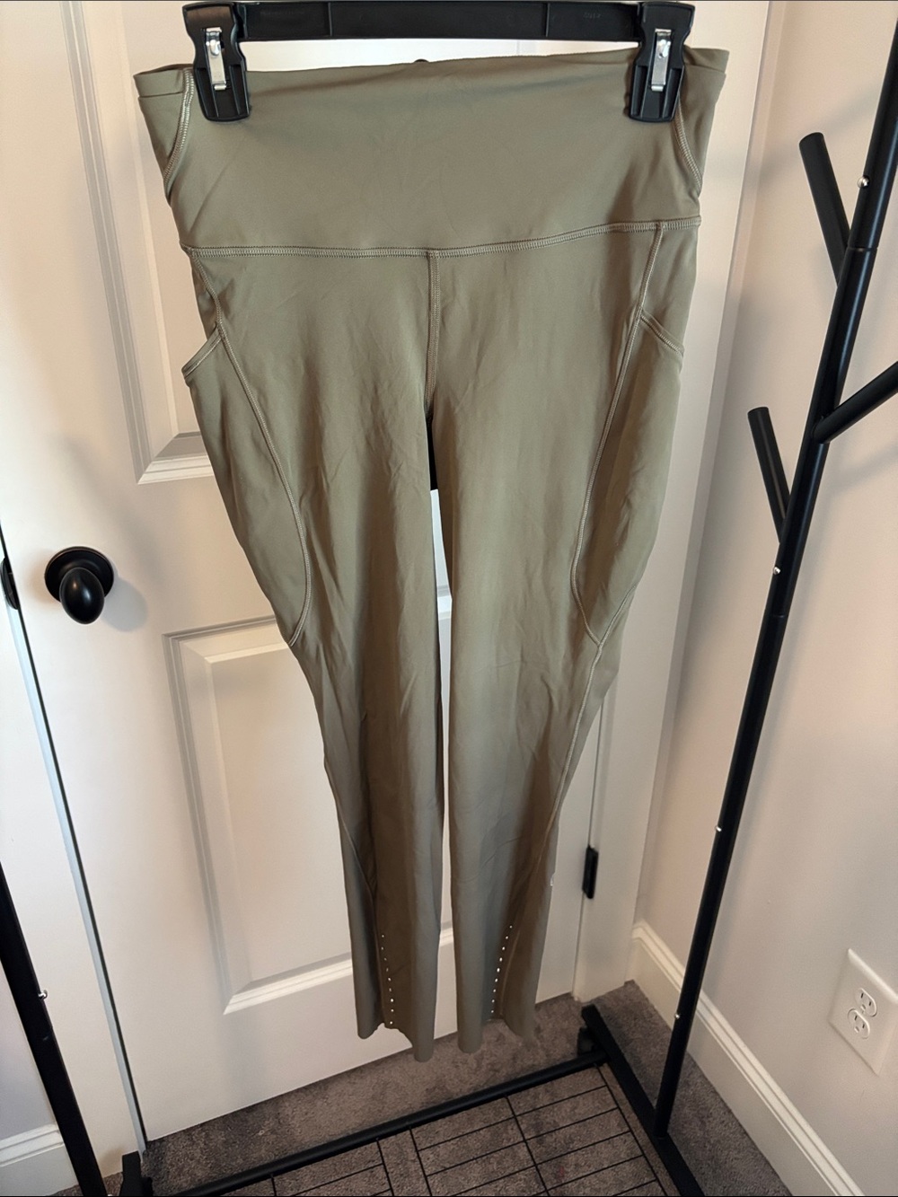 lululemon athletica Fast and Free Taupe Leggings with Side Pockets